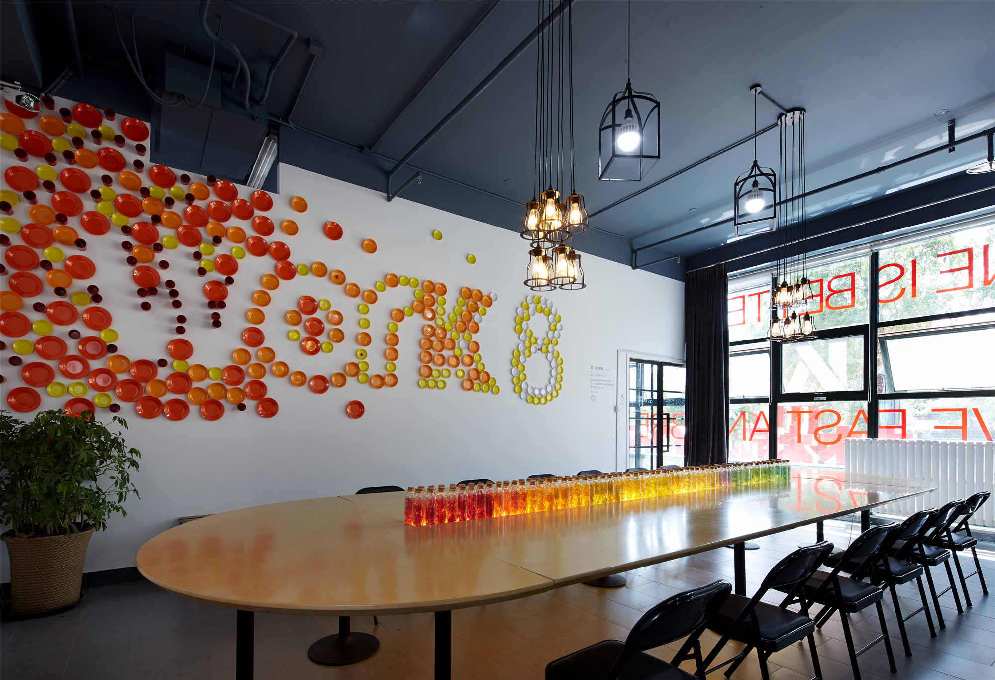 寶山區(qū)100平創(chuàng)業(yè)公司辦公室裝修設(shè)計-第5張圖片-上海古都建筑設(shè)計集團