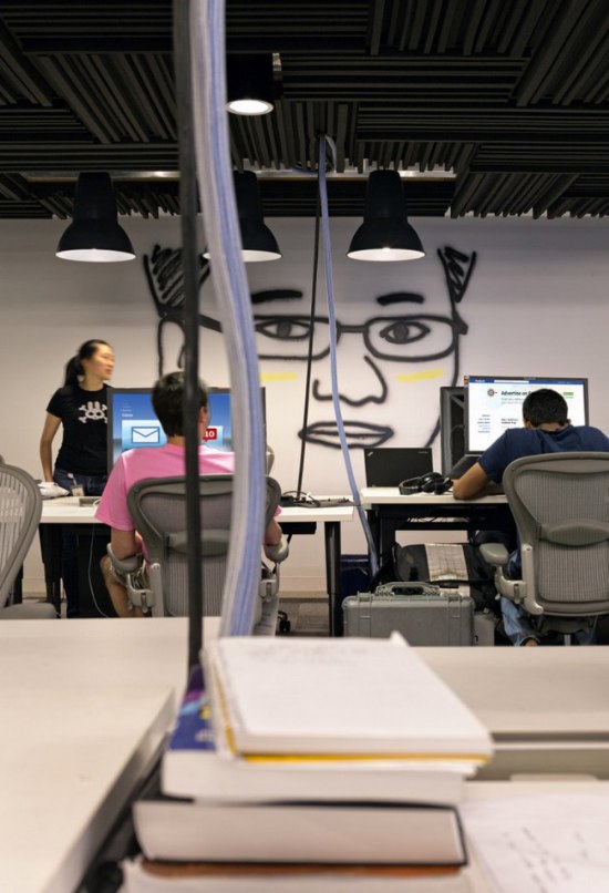 上海辦公室裝修設(shè)計(jì)總部裝修方案-第6張圖片-上海古都建筑設(shè)計(jì)集團(tuán) 上海辦公室裝修設(shè)計(jì)總部裝修方案-第6張圖片-上海古都建筑設(shè)計(jì)集團(tuán)