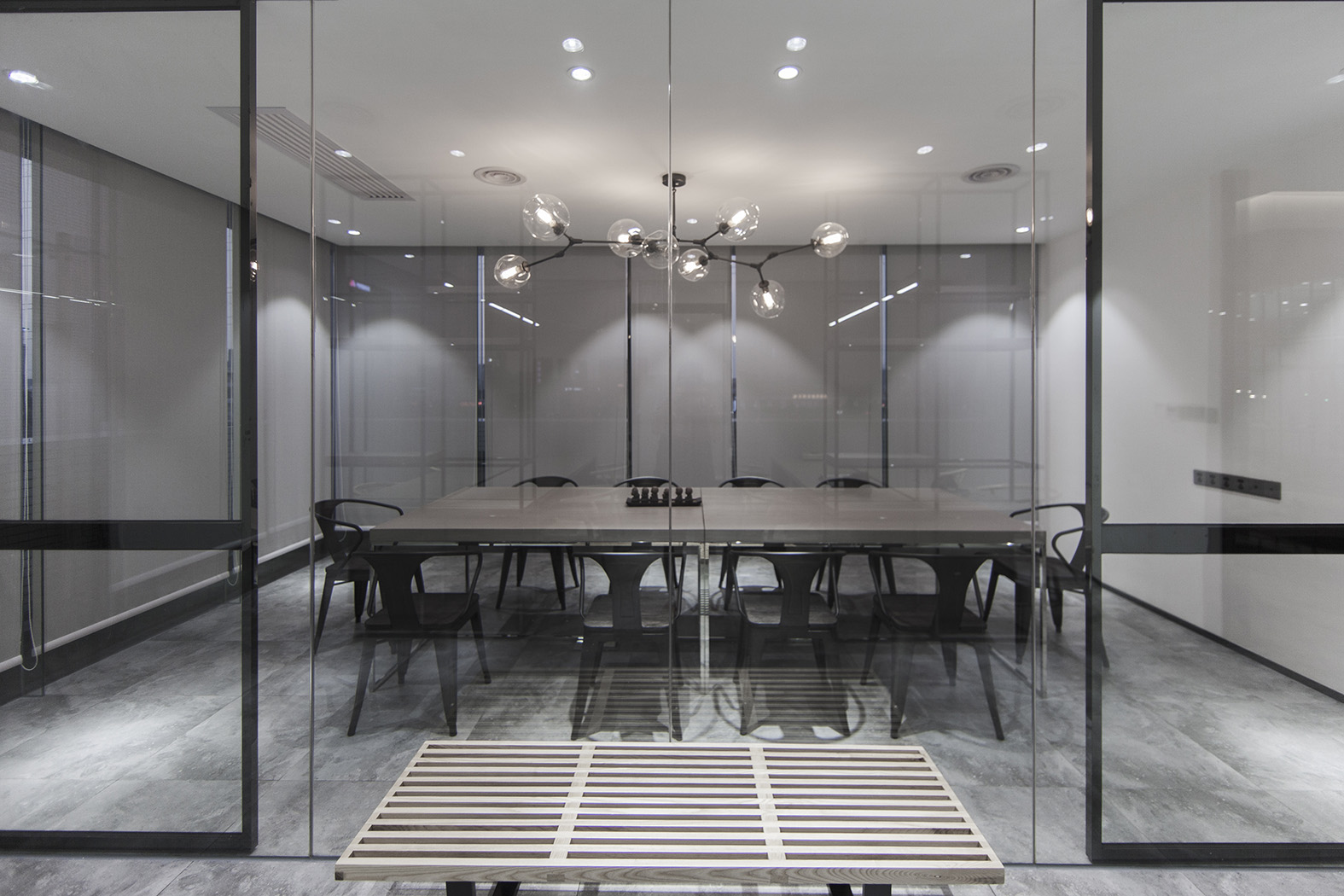 上海辦公室裝修空曠接待室裝修設(shè)計(jì)-第2張圖片-上海古都建筑設(shè)計(jì)集團(tuán) 上海辦公室裝修空曠接待室裝修設(shè)計(jì)-第2張圖片-上海古都建筑設(shè)計(jì)集團(tuán)