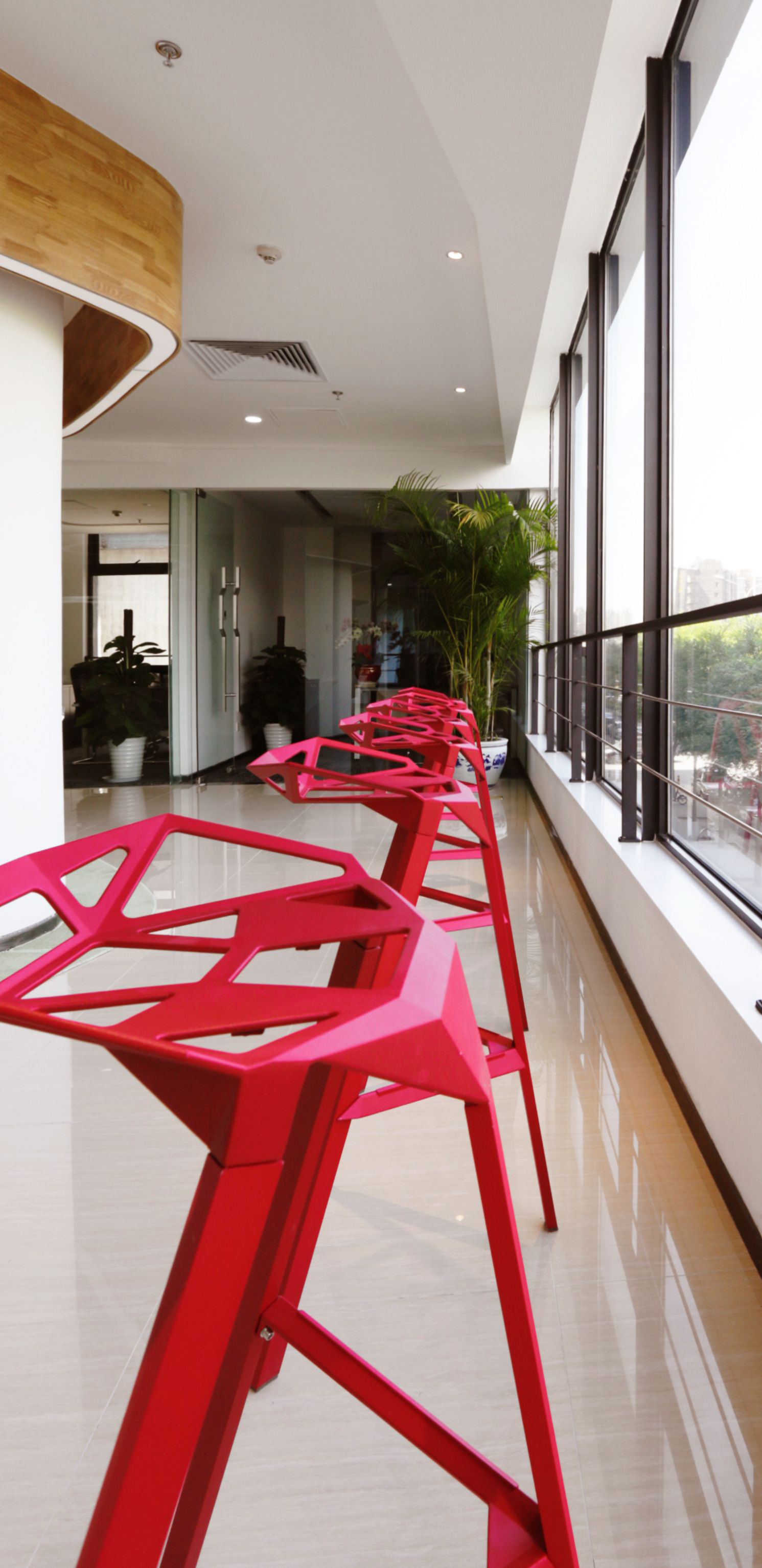 普陀區(qū)120平辦公室裝修流星花園設(shè)計方案-第4張圖片-上海古都建筑設(shè)計集團(tuán) 普陀區(qū)120平辦公室裝修流星花園設(shè)計方案-第4張圖片-上海古都建筑設(shè)計集團(tuán)