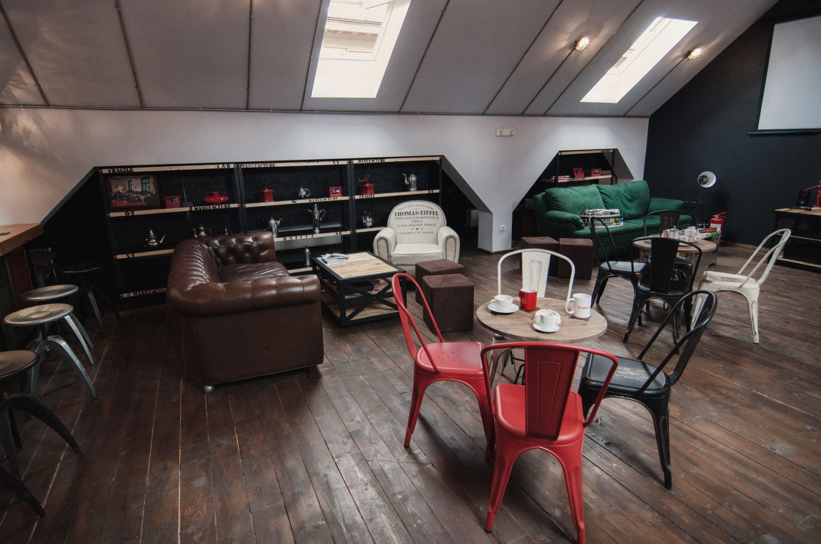 浦東新區(qū)120平工業(yè)風(fēng)咖啡廳裝修設(shè)計(jì)-第5張圖片-上海古都建筑設(shè)計(jì)集團(tuán) 浦東新區(qū)120平工業(yè)風(fēng)咖啡廳裝修設(shè)計(jì)-第5張圖片-上海古都建筑設(shè)計(jì)集團(tuán)