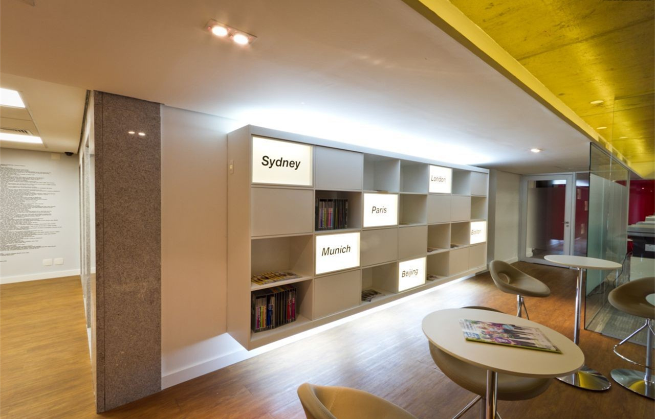 浦東新區(qū)國際風(fēng)格辦公室裝修設(shè)計-第8張圖片-上海古都建筑設(shè)計集團(tuán) 浦東新區(qū)國際風(fēng)格辦公室裝修設(shè)計-第8張圖片-上海古都建筑設(shè)計集團(tuán)