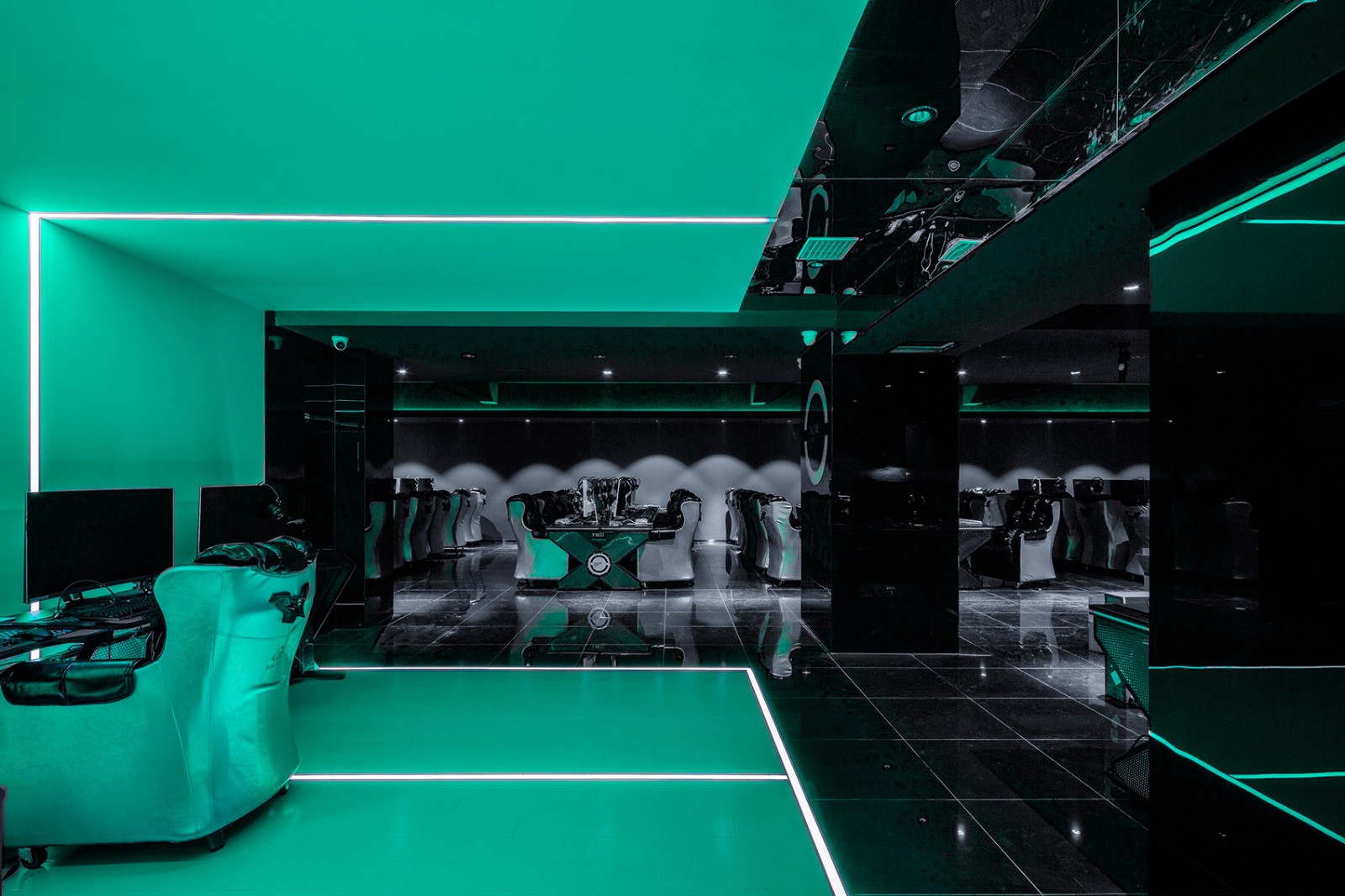 科技電競風格網(wǎng)吧裝修設計-第5張圖片-上海古都建筑設計集團