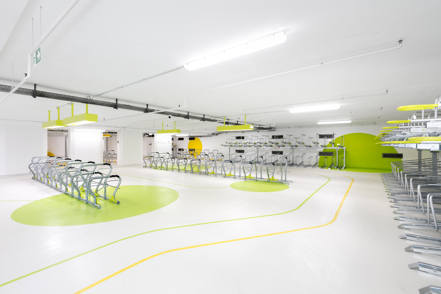 現(xiàn)代簡(jiǎn)約自行車(chē)停車(chē)場(chǎng)裝修設(shè)計(jì)-第2張圖片-上海古都建筑設(shè)計(jì)集團(tuán)