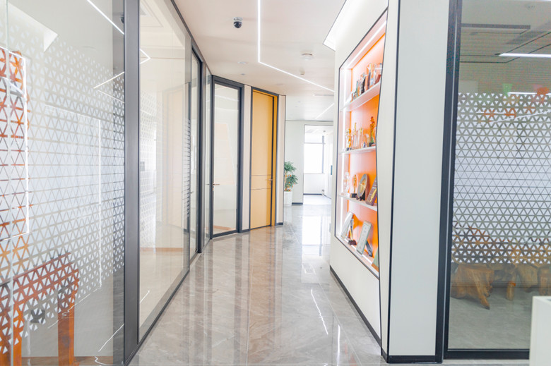 黃浦5800平米信息科技公司辦公室裝修-第2張圖片-上海古都建筑設計集團