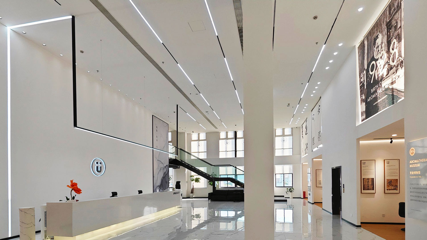 虹口1900生物科技公司辦公場(chǎng)所裝潢設(shè)計(jì)-辦公室裝修設(shè)計(jì)效果圖-第2張圖片-上海古都建筑設(shè)計(jì)集團(tuán)